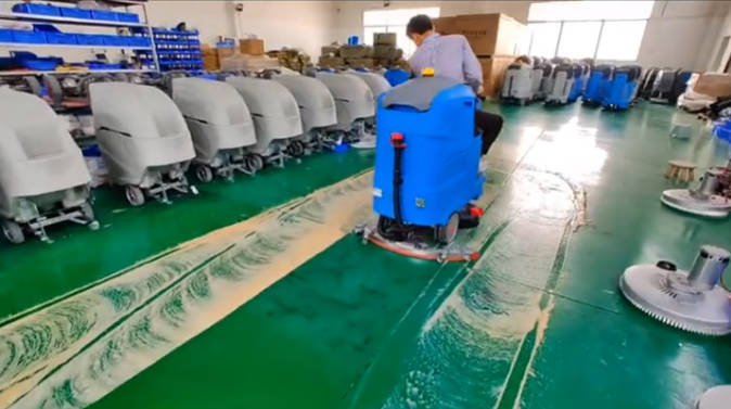 怒江2023年还在用人工的物业保洁不妨试试洗地机吧